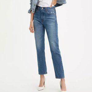 Levis 501 Original Fit Jeans with button fly